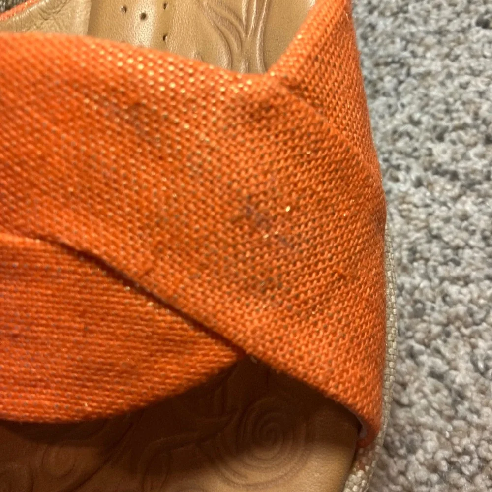 Born‎ Womens W21071 Orange Fabric Crisscross Wedge Sandals Size 8/39 Handcrafted